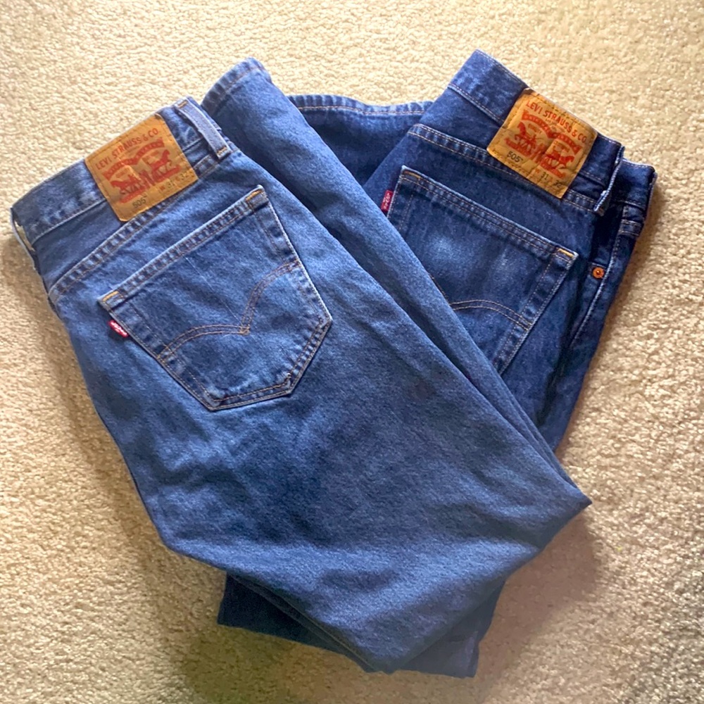 2 Pair of Men’s 31W x 32L Levi 505 Jeans